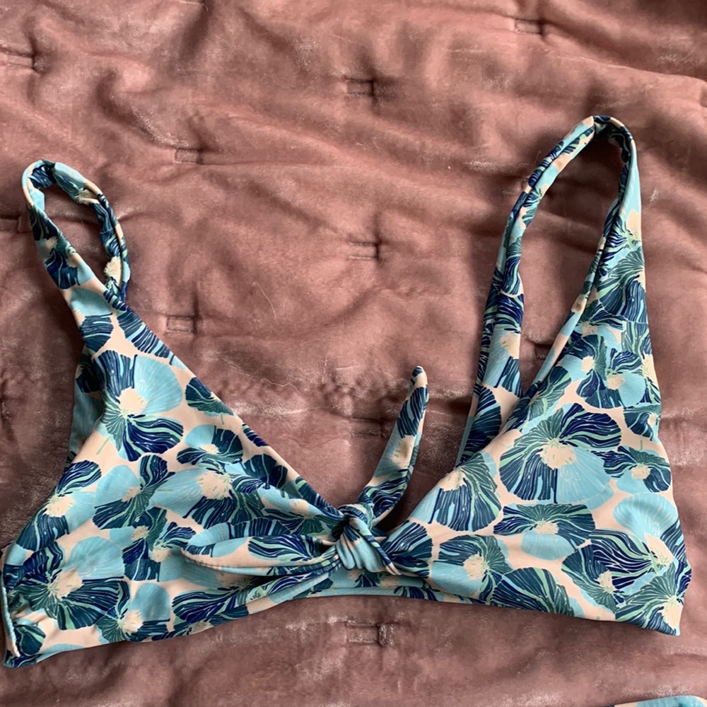 bikini top